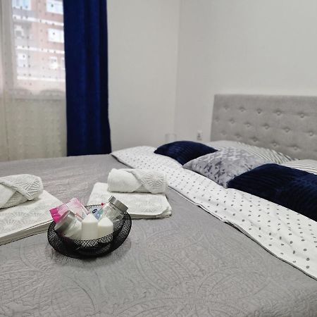 Apartman Astra Сремска-Митровица Экстерьер фото